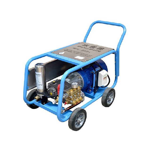 High pressure cleaning machine for floor renovation and oil stain mortar removal